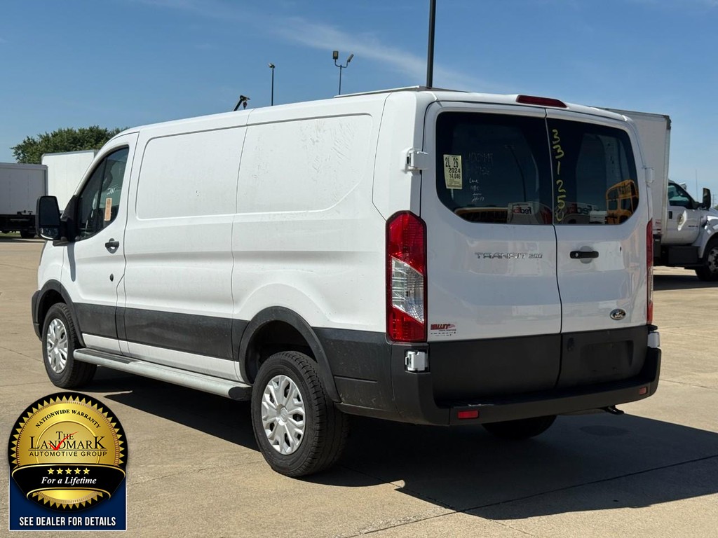 Ford Transit Cargo Van Vehicle Full-screen Gallery Image 7