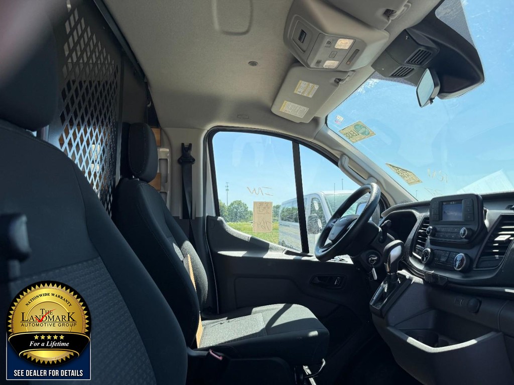 Ford Transit Cargo Van Vehicle Full-screen Gallery Image 15