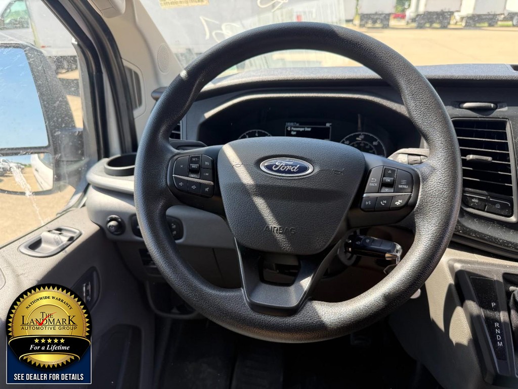 Ford Transit Cargo Van Vehicle Full-screen Gallery Image 17