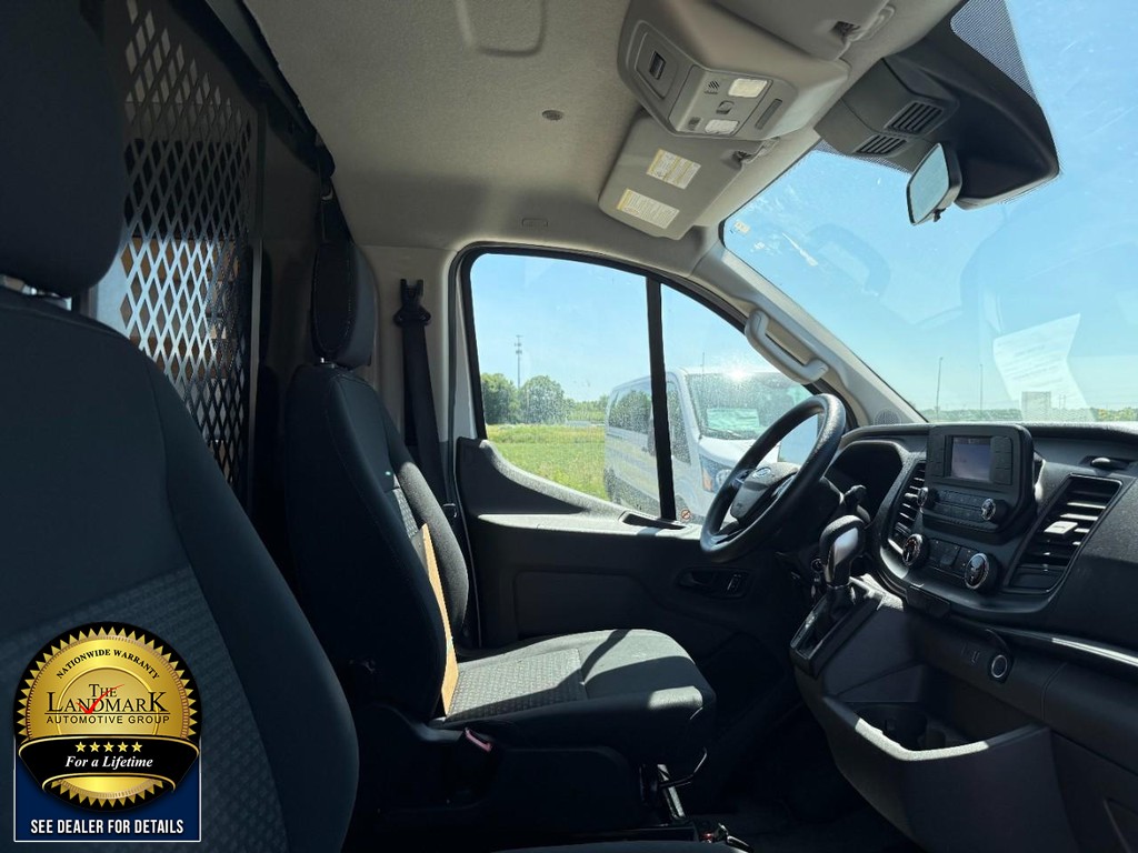 Ford Transit Cargo Van Vehicle Full-screen Gallery Image 15