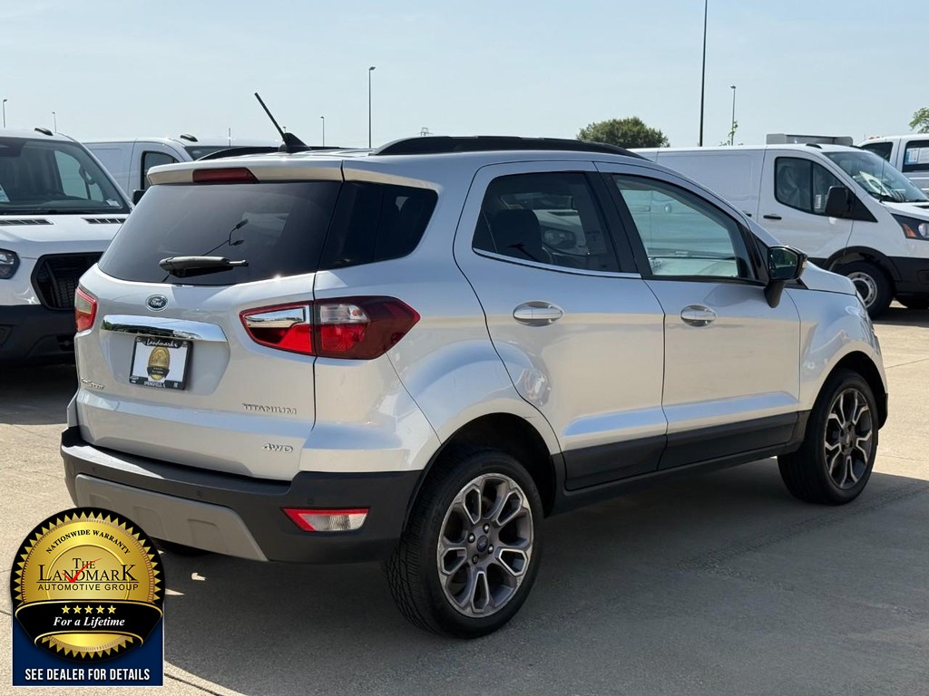 Ford EcoSport Vehicle Full-screen Gallery Image 05