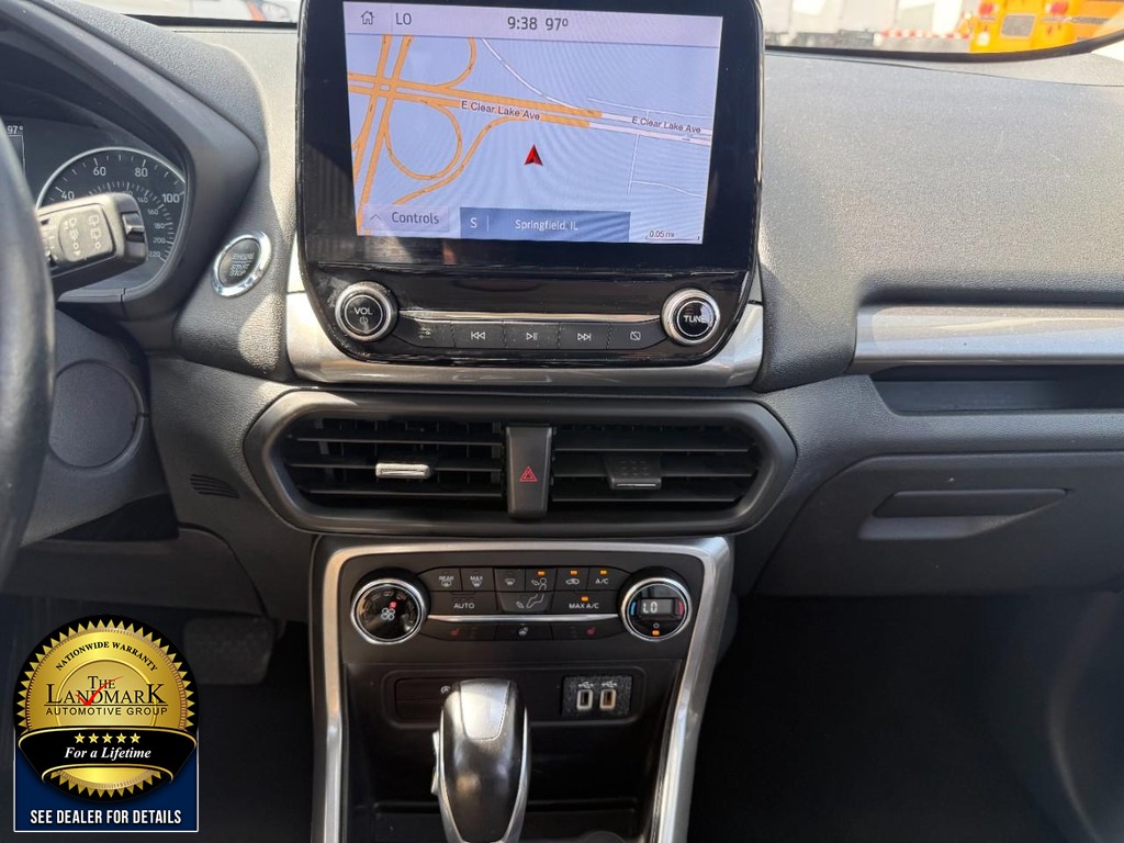 Ford EcoSport Vehicle Full-screen Gallery Image 19