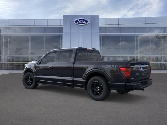 Ford F-150 Vehicle Full-screen Gallery Image 4