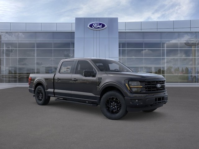 Ford F-150 Vehicle Full-screen Gallery Image 7