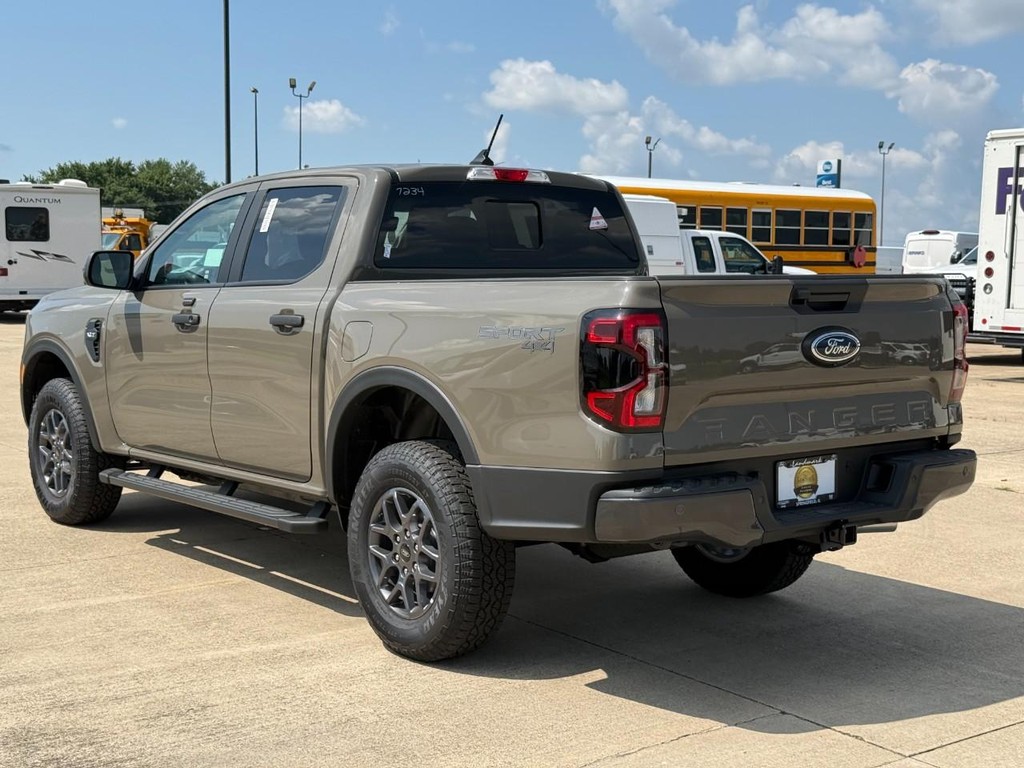 Ford Ranger Vehicle Full-screen Gallery Image 7