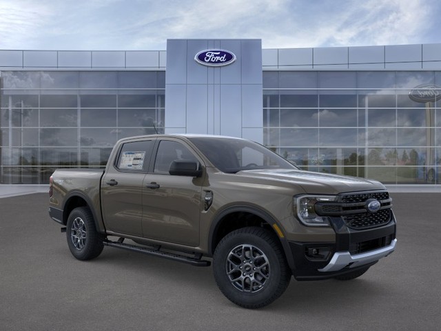 Ford Ranger Vehicle Full-screen Gallery Image 7