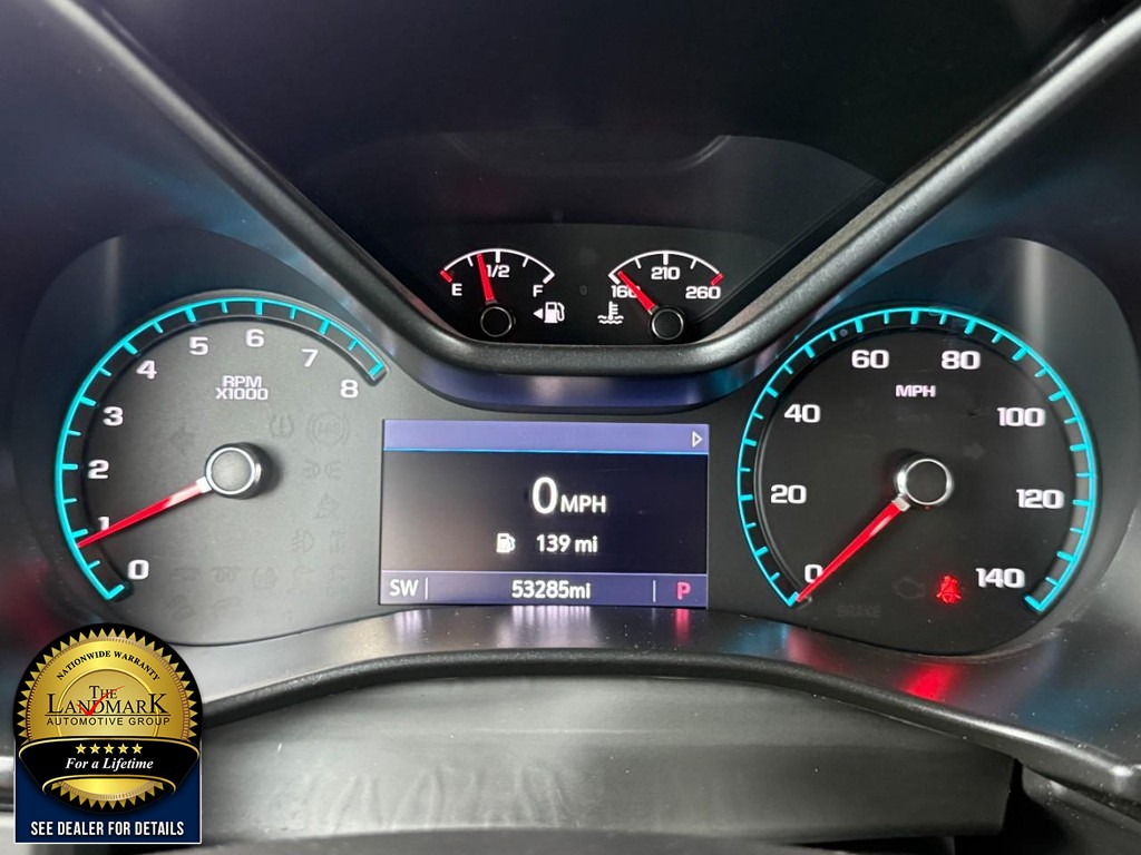 GMC Canyon Vehicle Full-screen Gallery Image 12