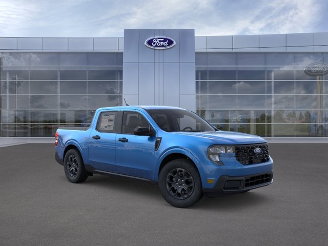 Ford Maverick Vehicle Full-screen Gallery Image 7