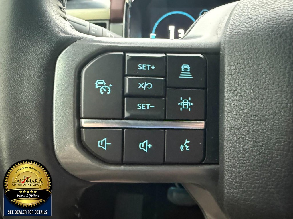 Ford F-150 Vehicle Full-screen Gallery Image 10