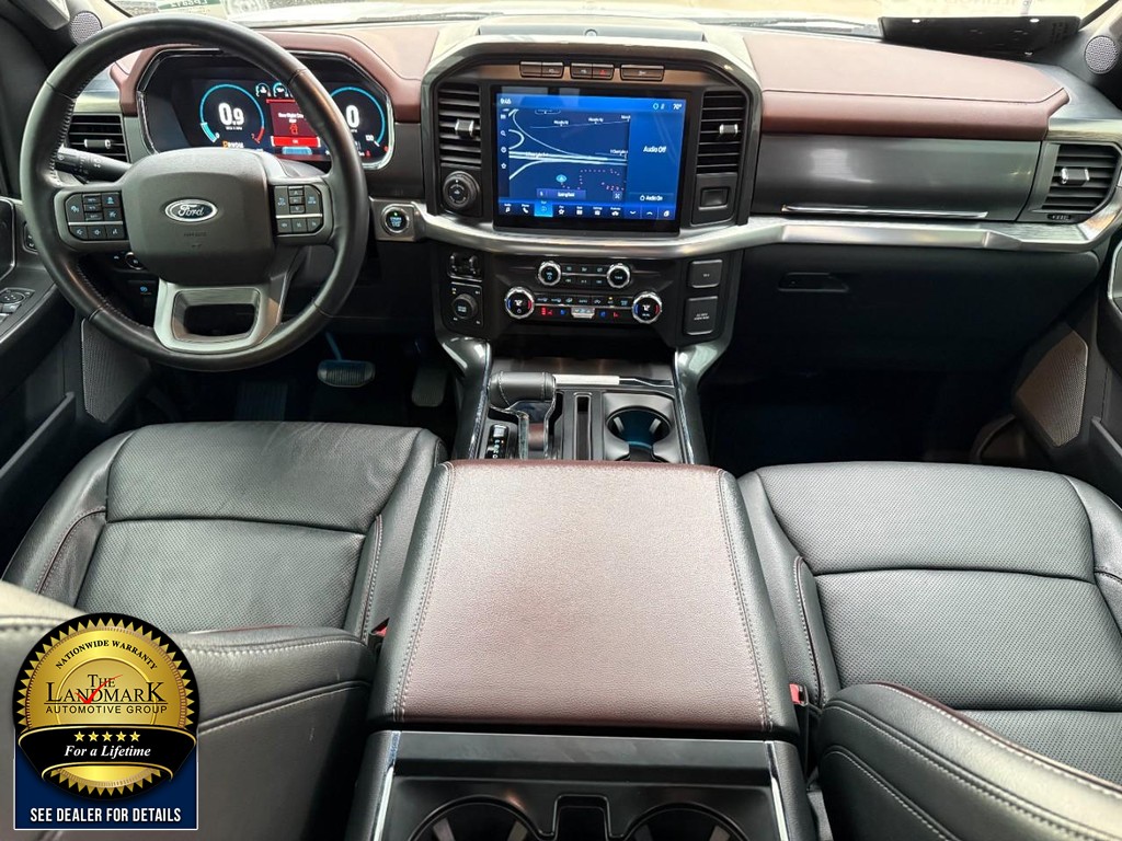 Ford F-150 Vehicle Full-screen Gallery Image 17