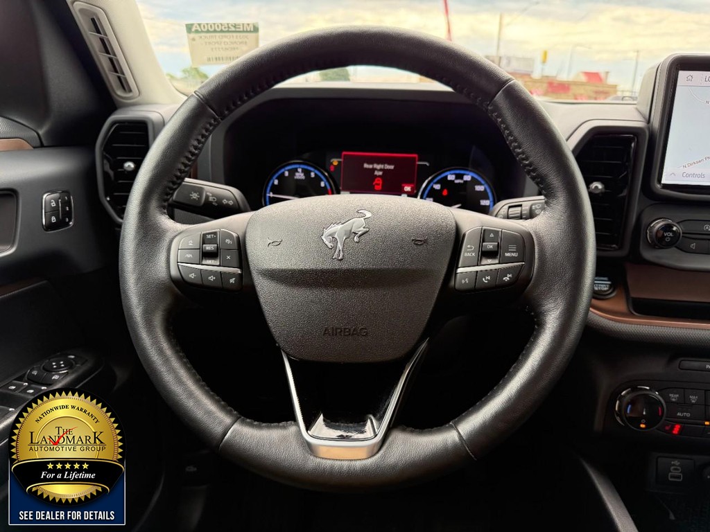 Ford Bronco Sport Vehicle Full-screen Gallery Image 19