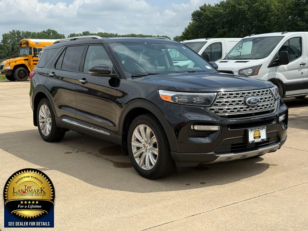 Ford Explorer Vehicle Full-screen Gallery Image 03