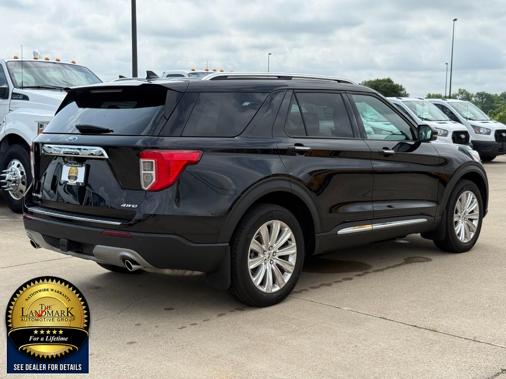 Ford Explorer Vehicle Full-screen Gallery Image 05