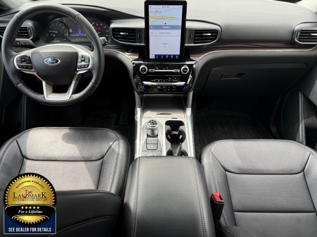 Ford Explorer Vehicle Full-screen Gallery Image 19
