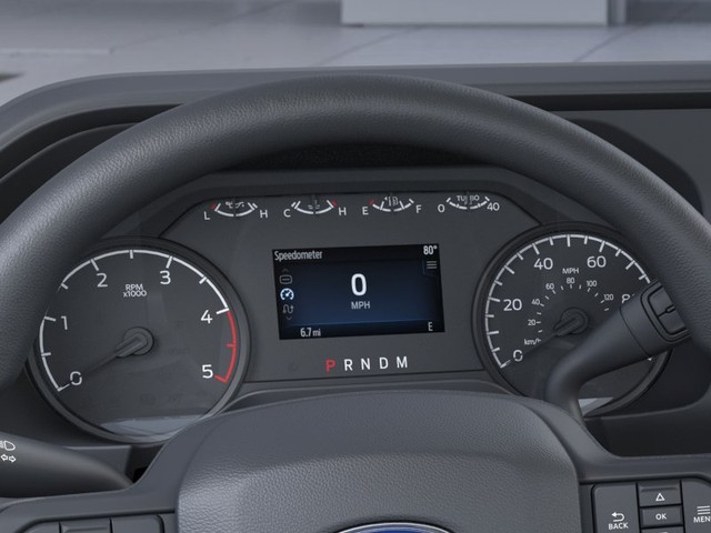 Ford F-550SD Vehicle Full-screen Gallery Image 13