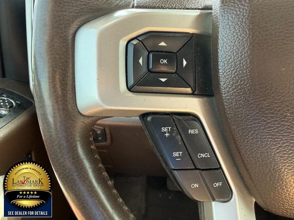 Ford F-150 Vehicle Full-screen Gallery Image 10
