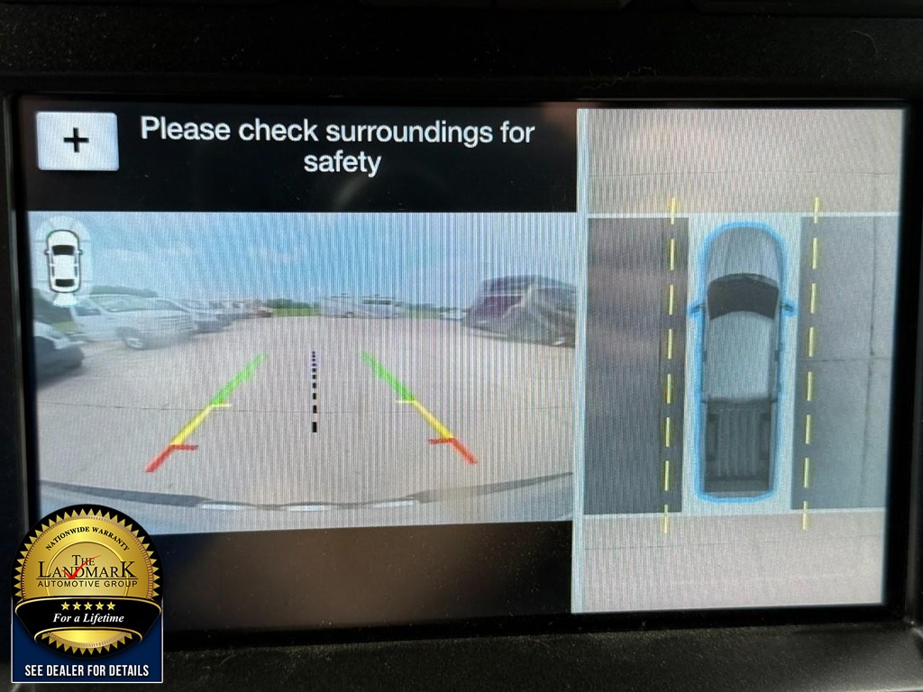 Ford F-150 Vehicle Full-screen Gallery Image 13