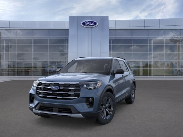 Ford Explorer Vehicle Full-screen Gallery Image 2