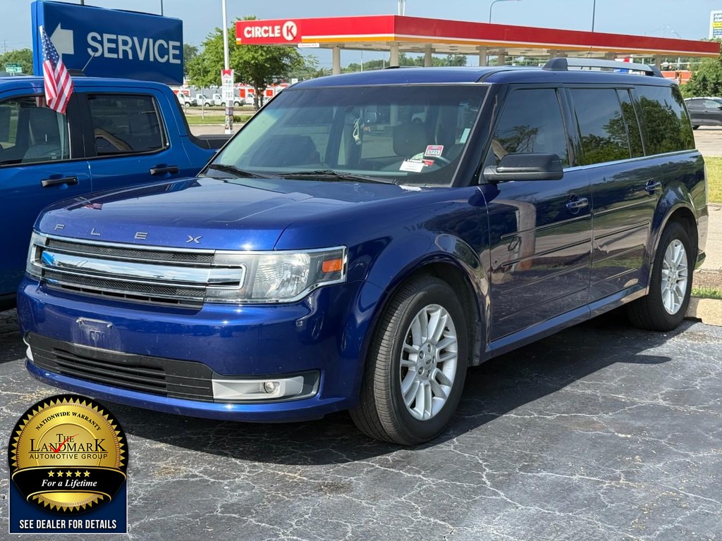 Ford Flex Vehicle Full-screen Gallery Image 02