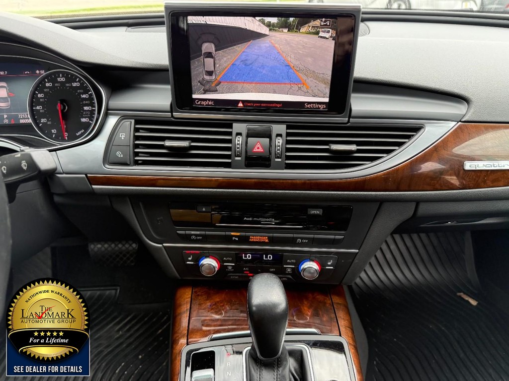 Audi A6 Vehicle Full-screen Gallery Image 20