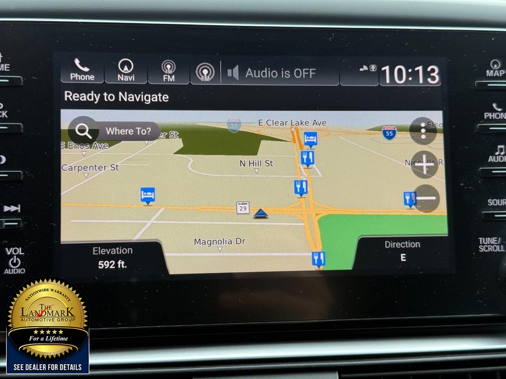Honda Accord Sedan Vehicle Full-screen Gallery Image 15