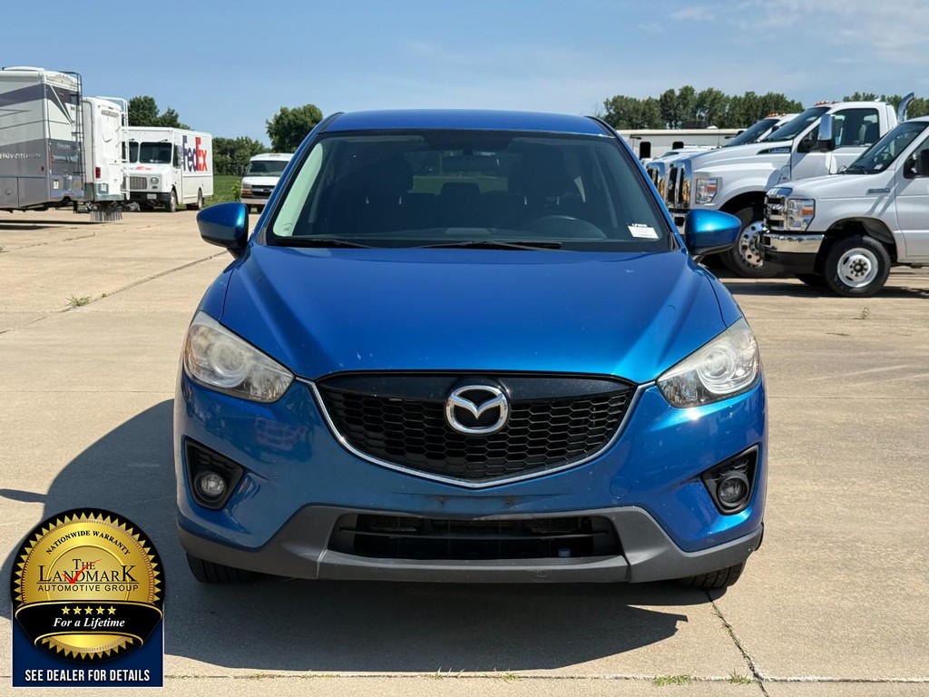 Mazda CX-5 Vehicle Full-screen Gallery Image 2