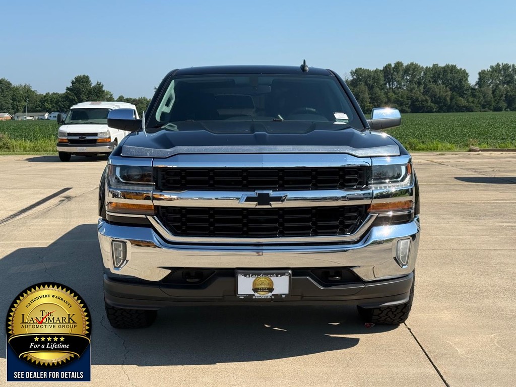 Chevrolet Silverado 1500 Vehicle Full-screen Gallery Image 2