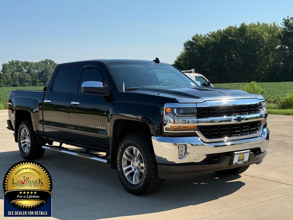 Chevrolet Silverado 1500 Vehicle Full-screen Gallery Image 3
