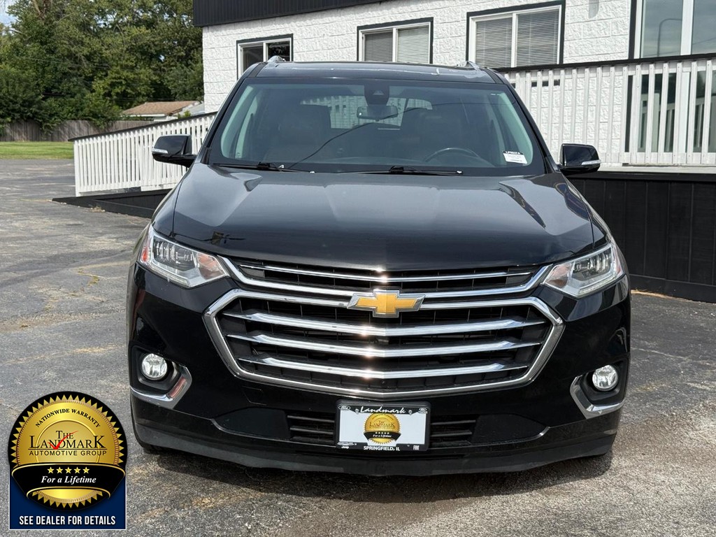Chevrolet Traverse Vehicle Full-screen Gallery Image 2