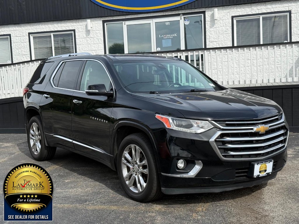 Chevrolet Traverse Vehicle Full-screen Gallery Image 3