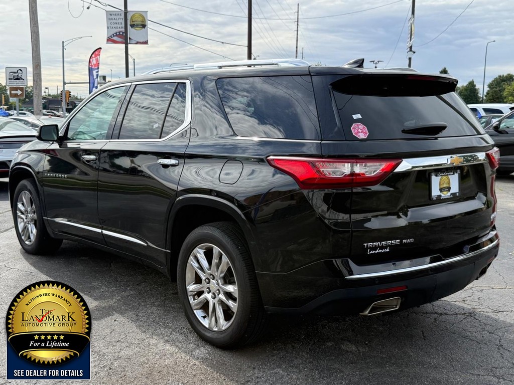 Chevrolet Traverse Vehicle Full-screen Gallery Image 7
