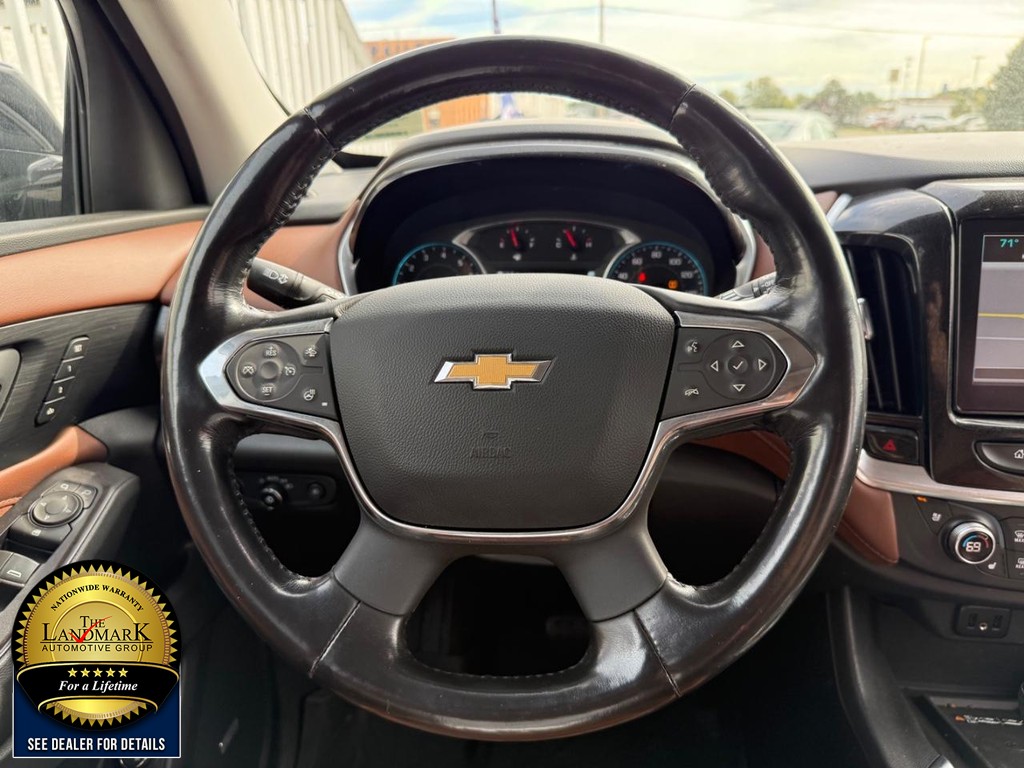 Chevrolet Traverse Vehicle Full-screen Gallery Image 21