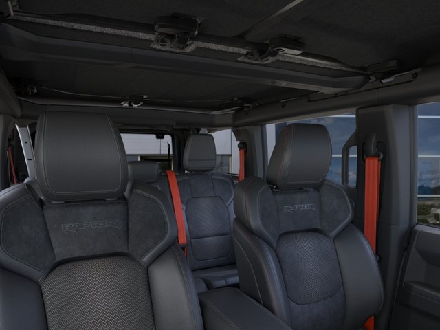 Ford Bronco Vehicle Full-screen Gallery Image 12