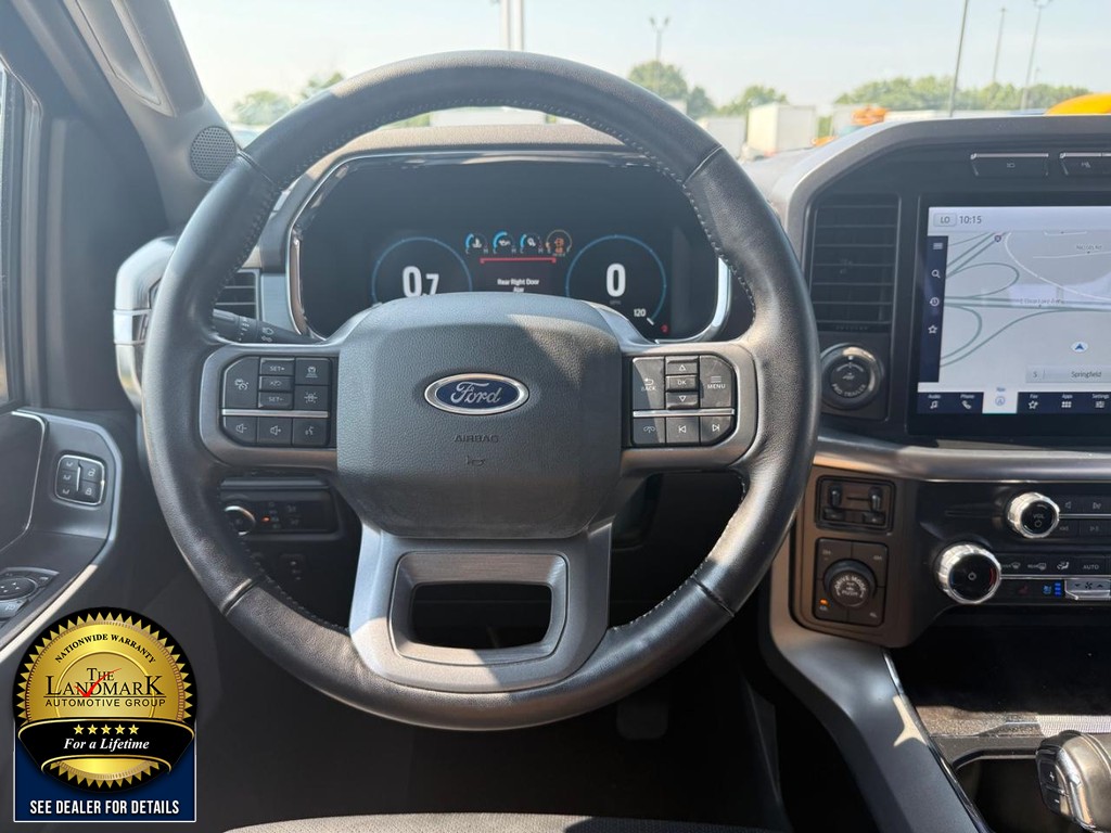 Ford F-150 Vehicle Full-screen Gallery Image 19