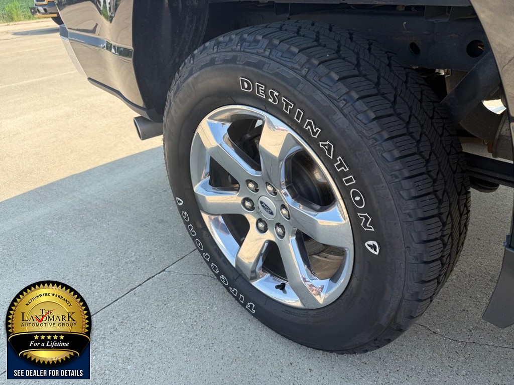 Ford F-150 Vehicle Full-screen Gallery Image 22