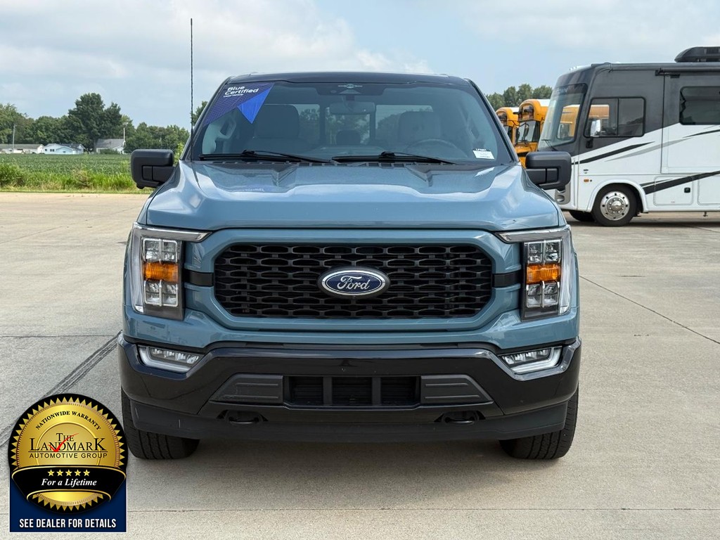 Ford F-150 Vehicle Full-screen Gallery Image 2