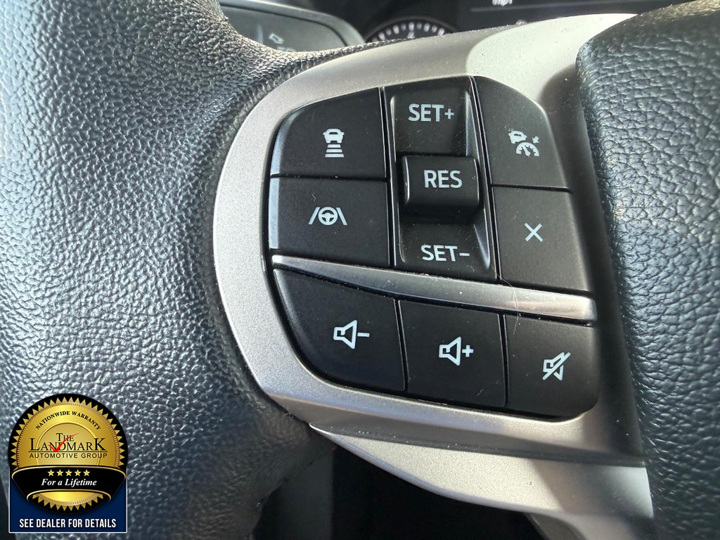 Ford Explorer Vehicle Full-screen Gallery Image 10