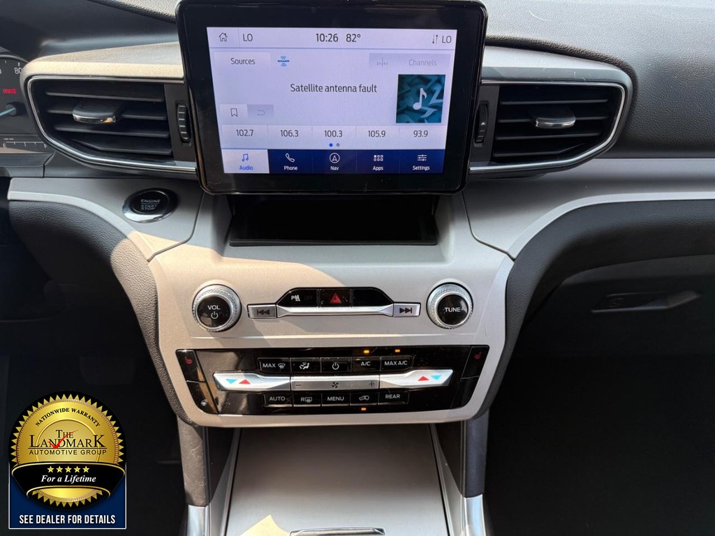 Ford Explorer Vehicle Full-screen Gallery Image 20