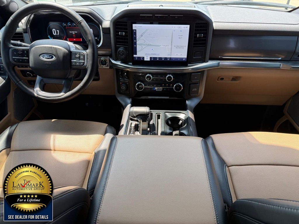 Ford F-150 Vehicle Full-screen Gallery Image 18