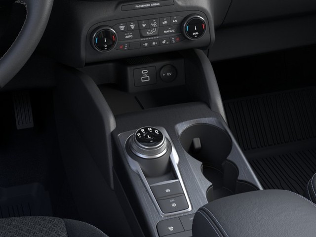 Ford Escape Vehicle Full-screen Gallery Image 15