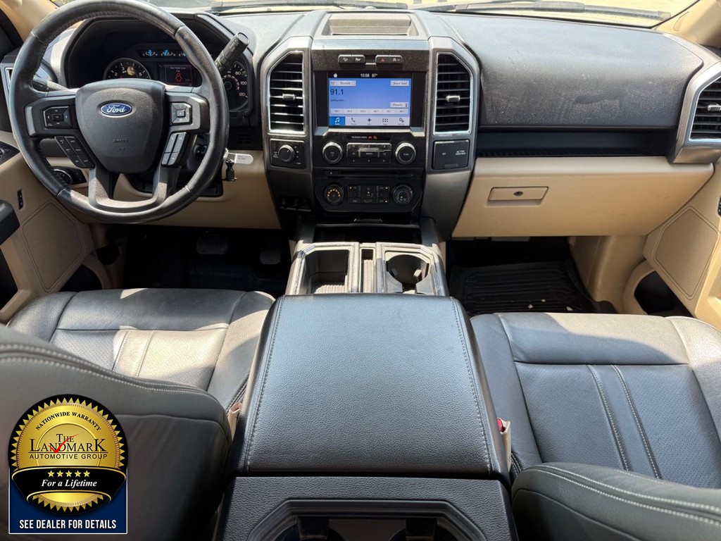 Ford F-150 Vehicle Full-screen Gallery Image 18