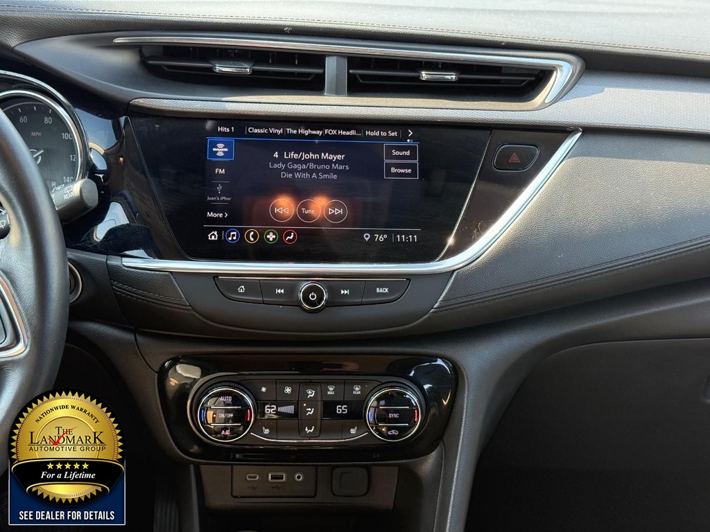 Buick Encore GX Vehicle Full-screen Gallery Image 18