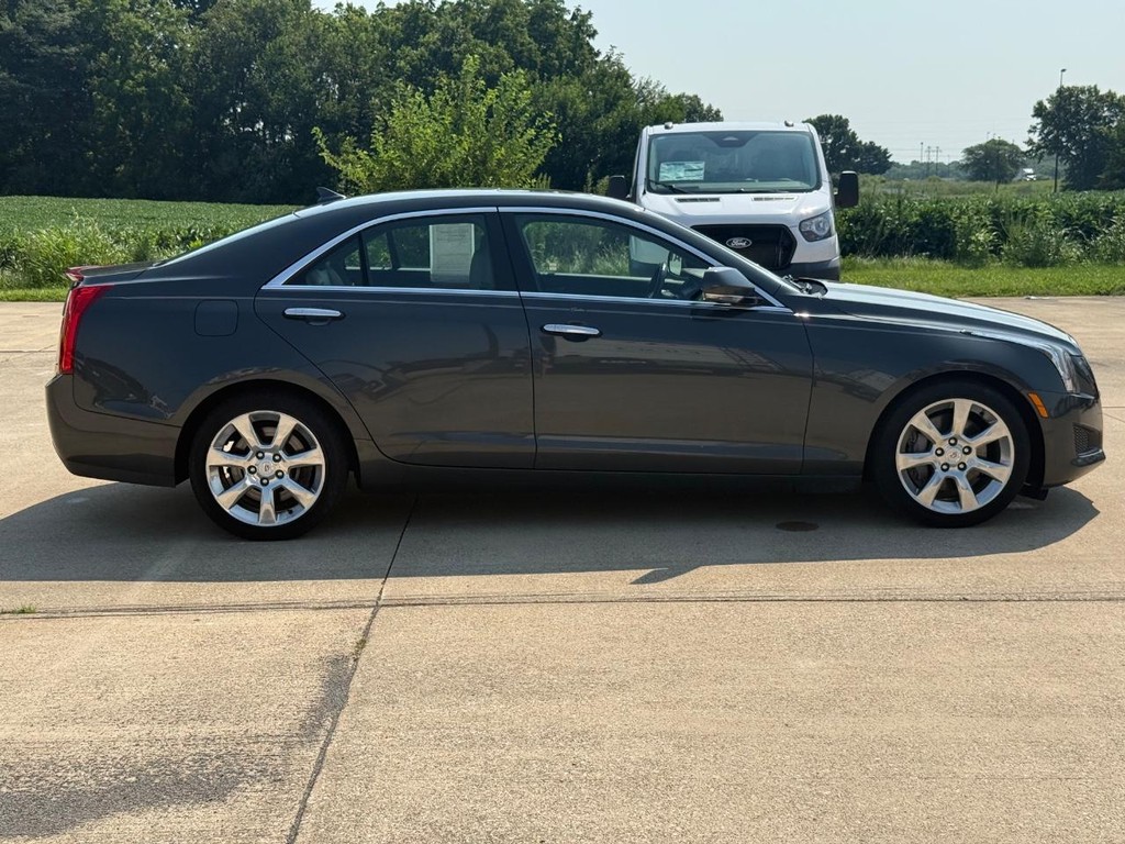 Cadillac ATS Vehicle Full-screen Gallery Image 4