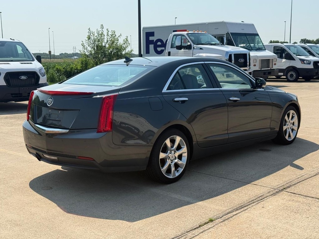 Cadillac ATS Vehicle Full-screen Gallery Image 5