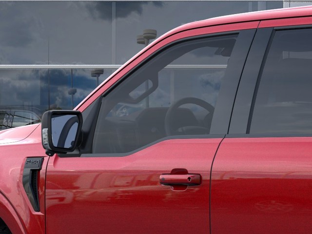 Ford F-150 Vehicle Full-screen Gallery Image 20