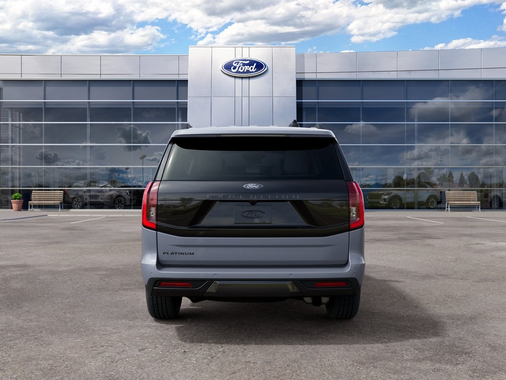 Ford Expedition Vehicle Full-screen Gallery Image 7