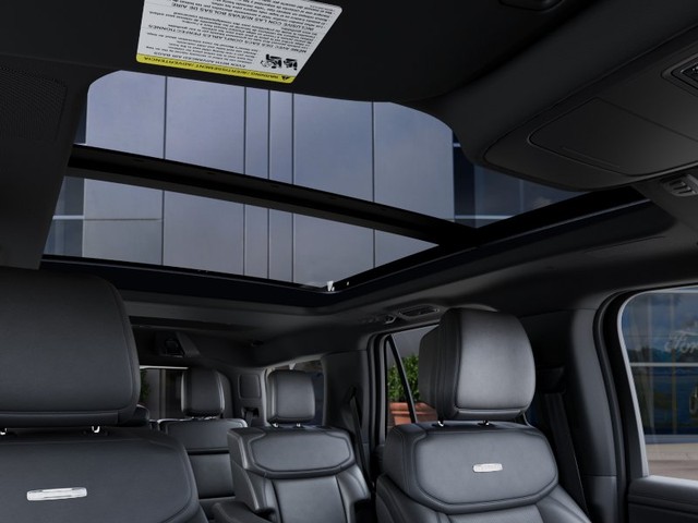 Ford Expedition Vehicle Full-screen Gallery Image 22