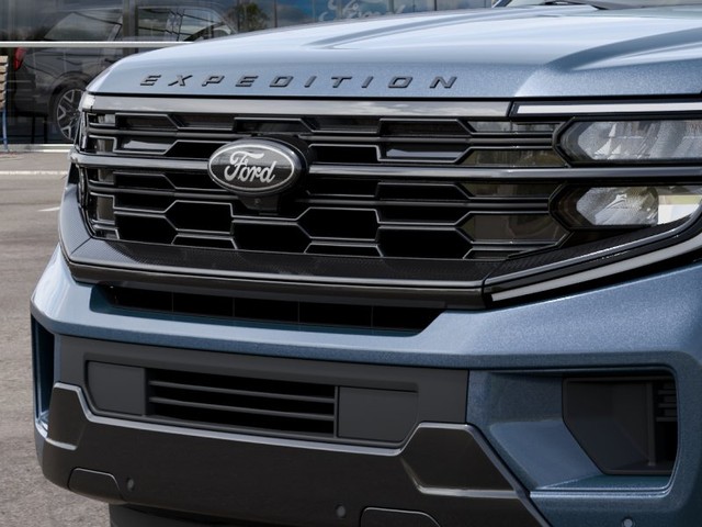 Ford Expedition Vehicle Full-screen Gallery Image 17