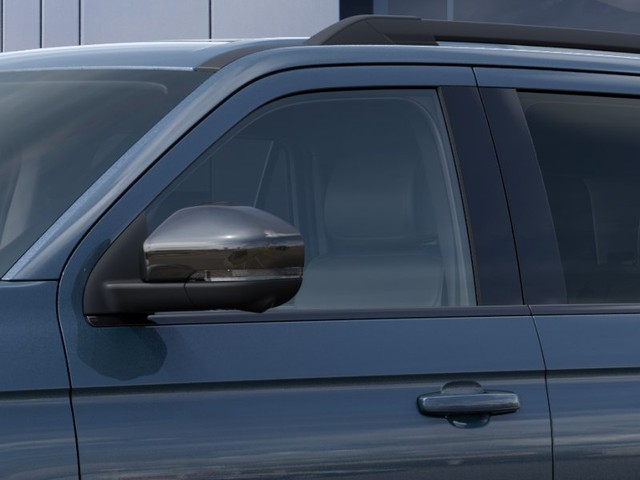 Ford Expedition Vehicle Full-screen Gallery Image 20