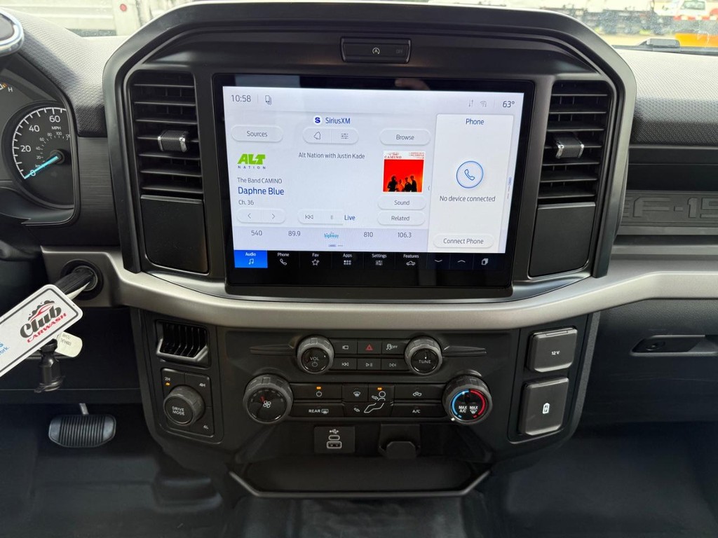 Ford F-150 Vehicle Full-screen Gallery Image 17